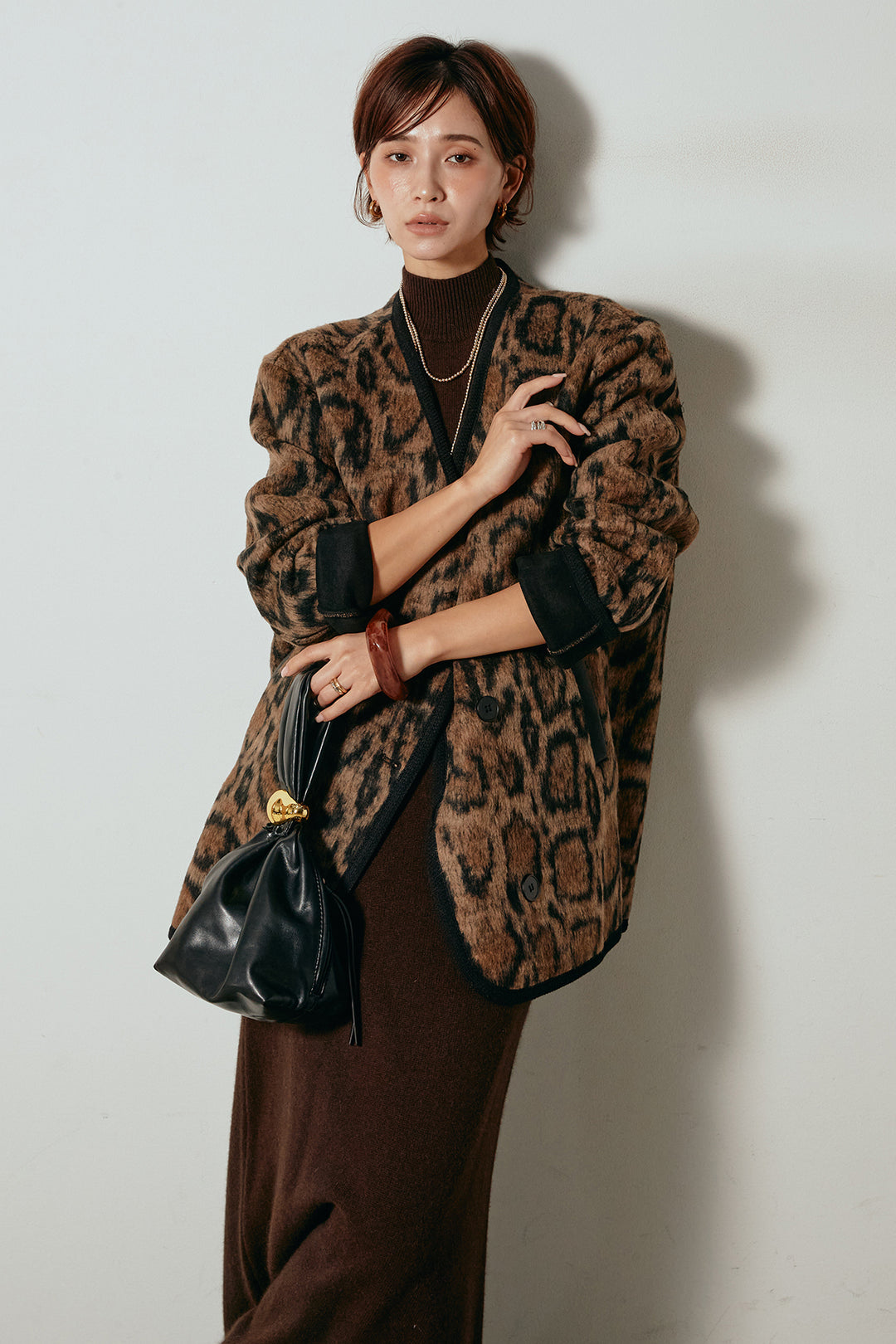 [SET]ノーカラーレオパード柄アウター+ノースリーブニットロングワンピース(2set)