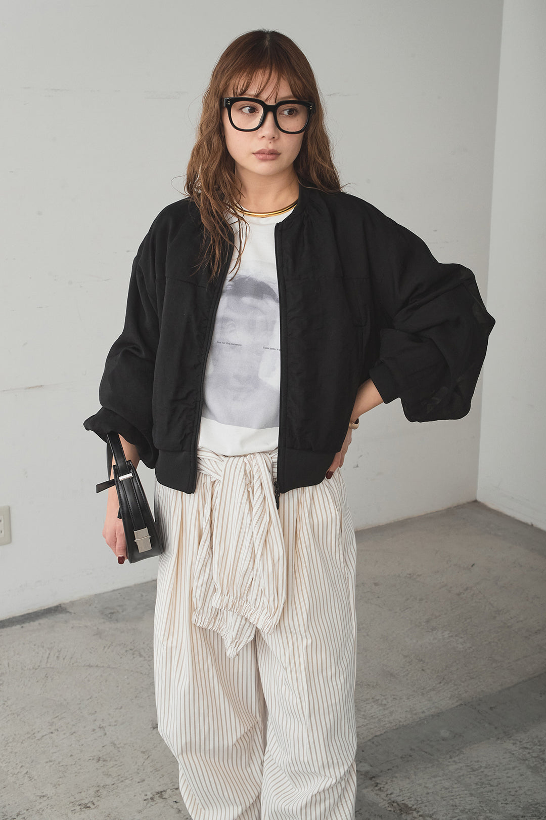 [SET]シアー×ポンチブルゾン+ストライプウエスト巻きジョガーパンツ+長袖アソートフォトTシャツ(3set)