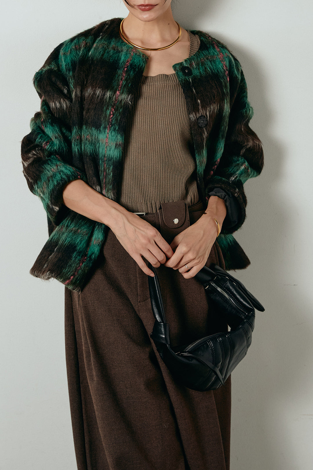 [SET]ノーカラーシャギーチェックアウター+ポーチベルト付きカーブパンツ(2set)