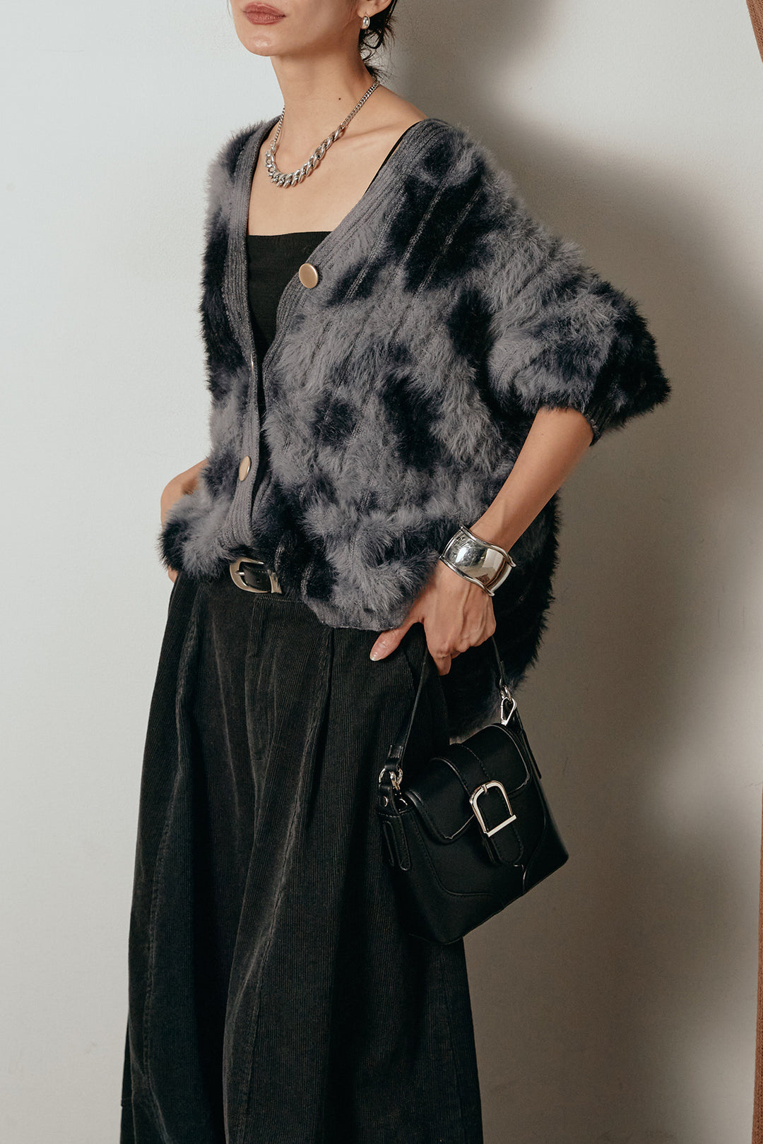 【着回しセット】[SET]タイダイ柄シャギーニットカーディガン+タック入りコーデュロイワイドパンツ+タイダイ柄シャギーニットカーディガン(3set)