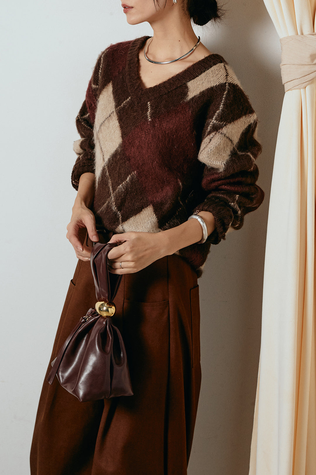 [SET]アクリルモヘアアーガイルVネックプルオーバー+太ベルト付きタックデザインワイドパンツ(2set)