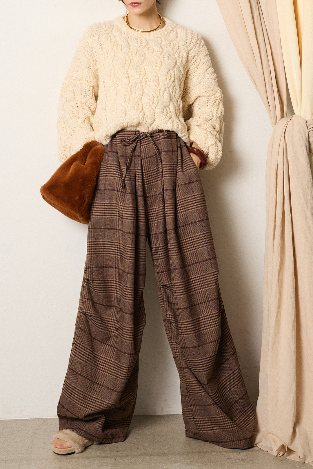 [SET]ケーブルリラックスショートニット+グレンチェックルーズタックパンツ(2set)