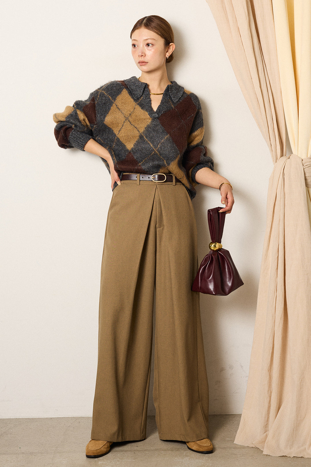 [SET]アクリルモヘアアーガイルキーネックプルオーバー+フロントワイドタックネップ入ワイドパンツ(2set)