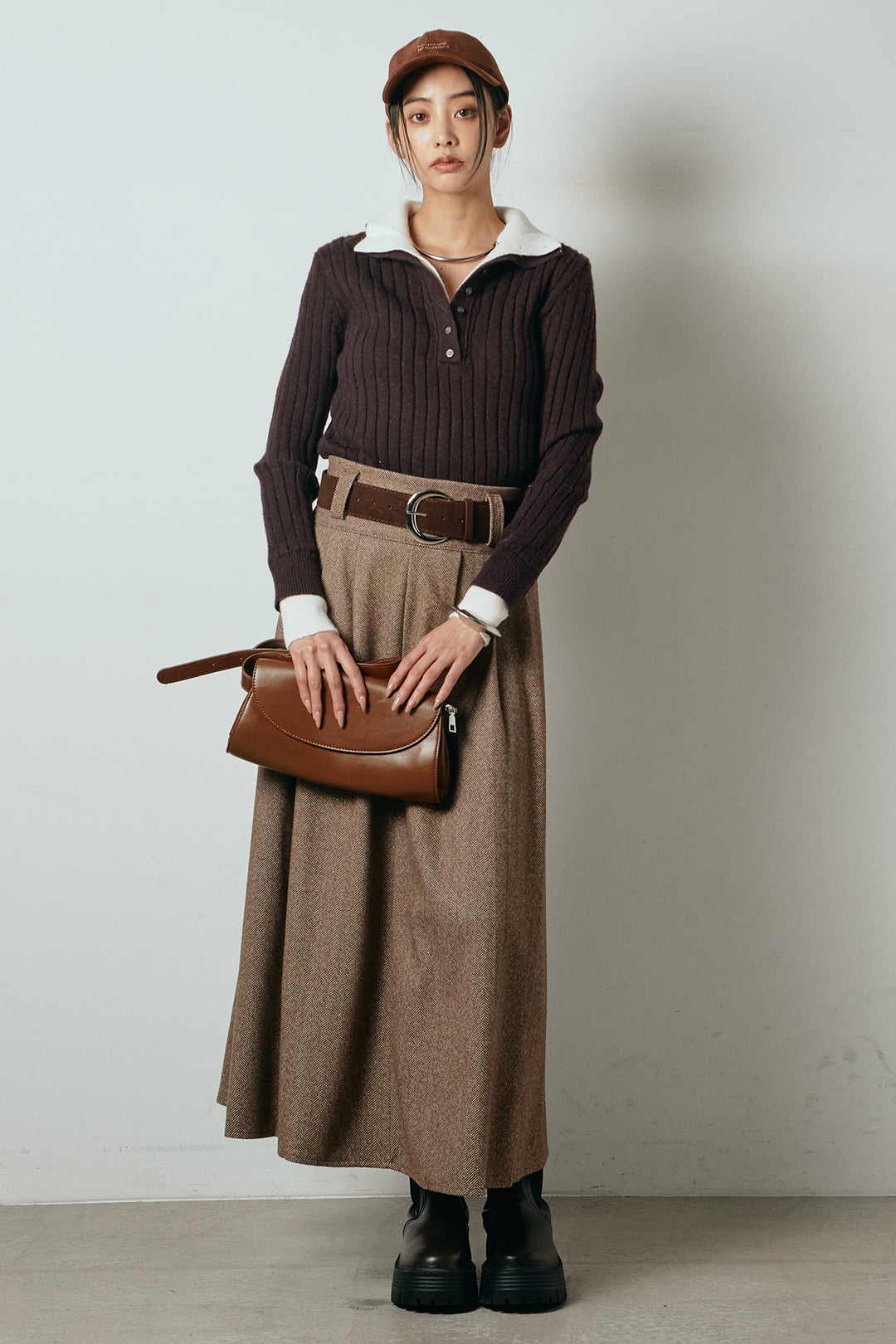 [SET]レイヤード風リブニットトップス+太ベルト付きヘリンボーンプリーツスカート(2set)