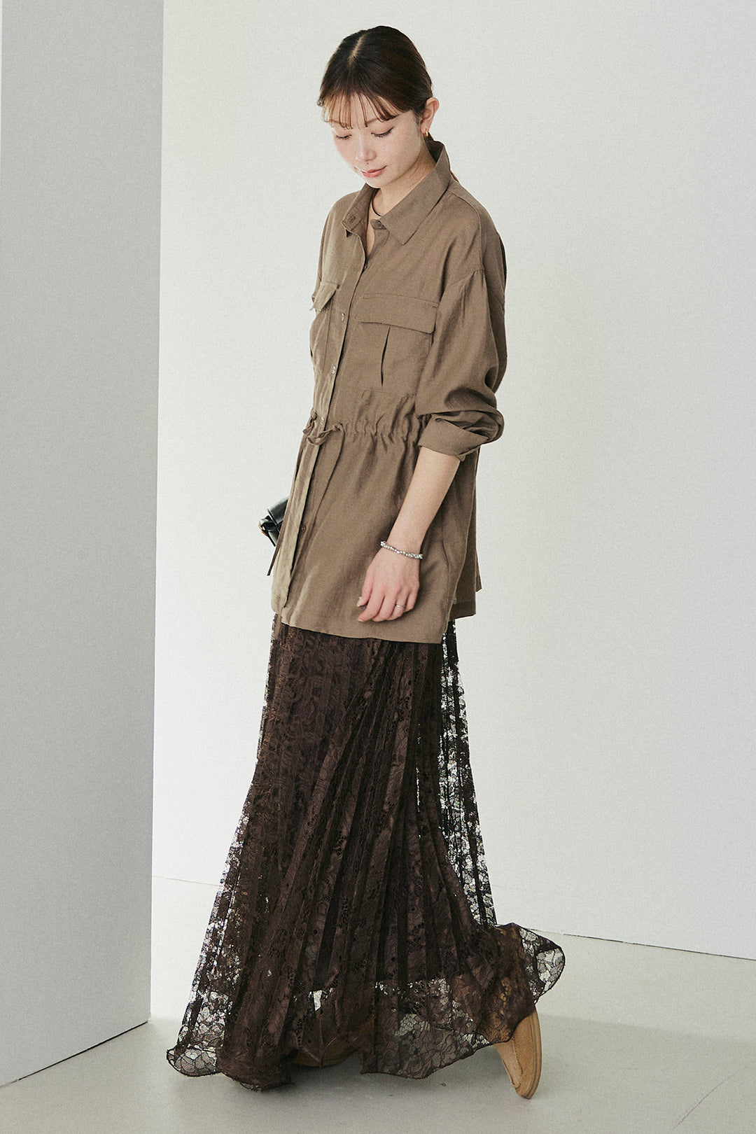 [SET]リネンブレンドシアーサファリシャツ+リラックスプリーツスカート(2set)