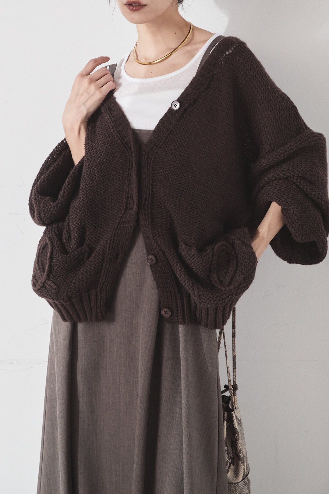 [SET]コード刺繍リラックスニットカーディガン+フレアリラックスキャミワンピース(2set)