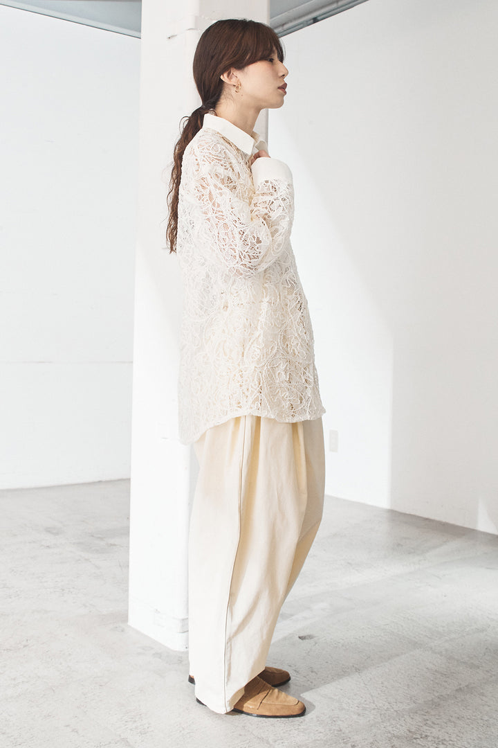 [SET]刺繍レースオーバーサイズシャツ+合繊ツイルパイピングタックカーブパンツ(2set)