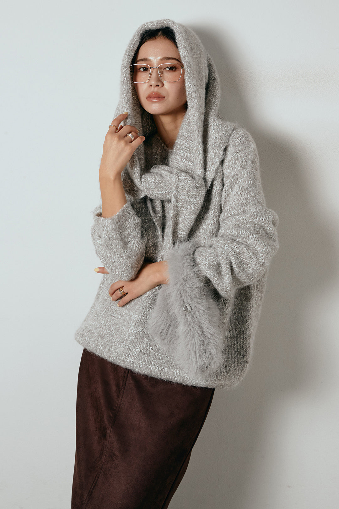 [SET]スカーフ付きミックスニットトップス+スウェードライク裾フリンジスカート(2set)