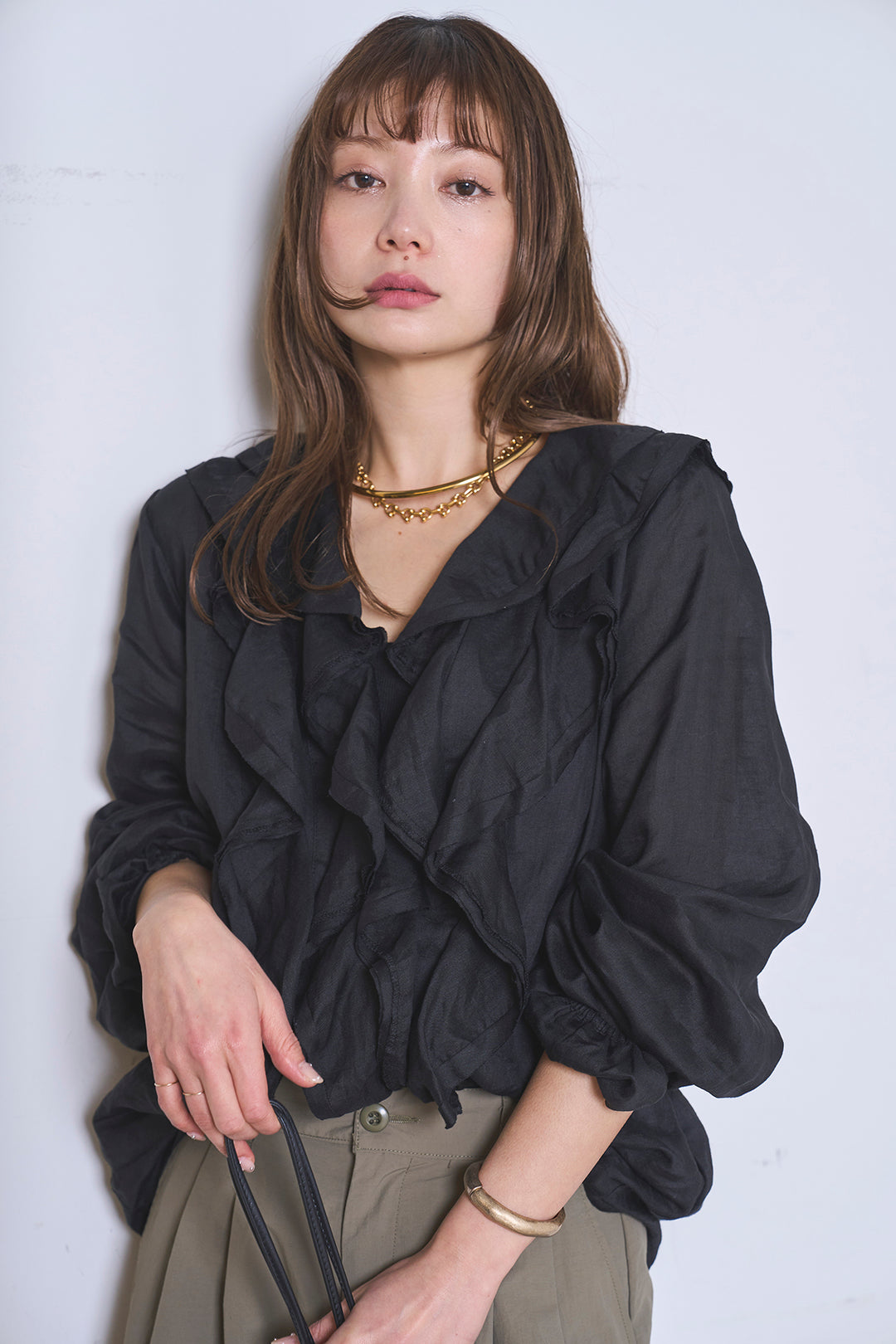 [SET]フリルボタンブラウス+ドライタフタタックバレルパンツ(2set)