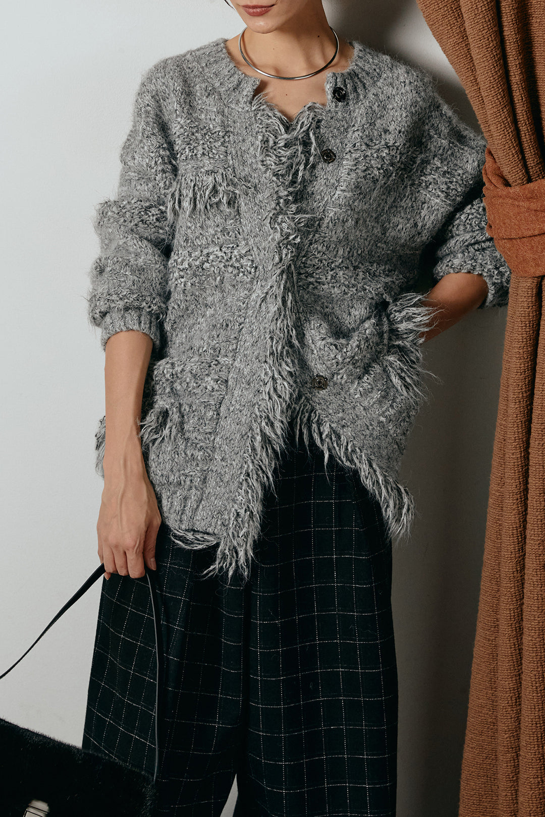 [SET]フリンジニットカーディガン+ウールライクチェックタックパンツ(2set)