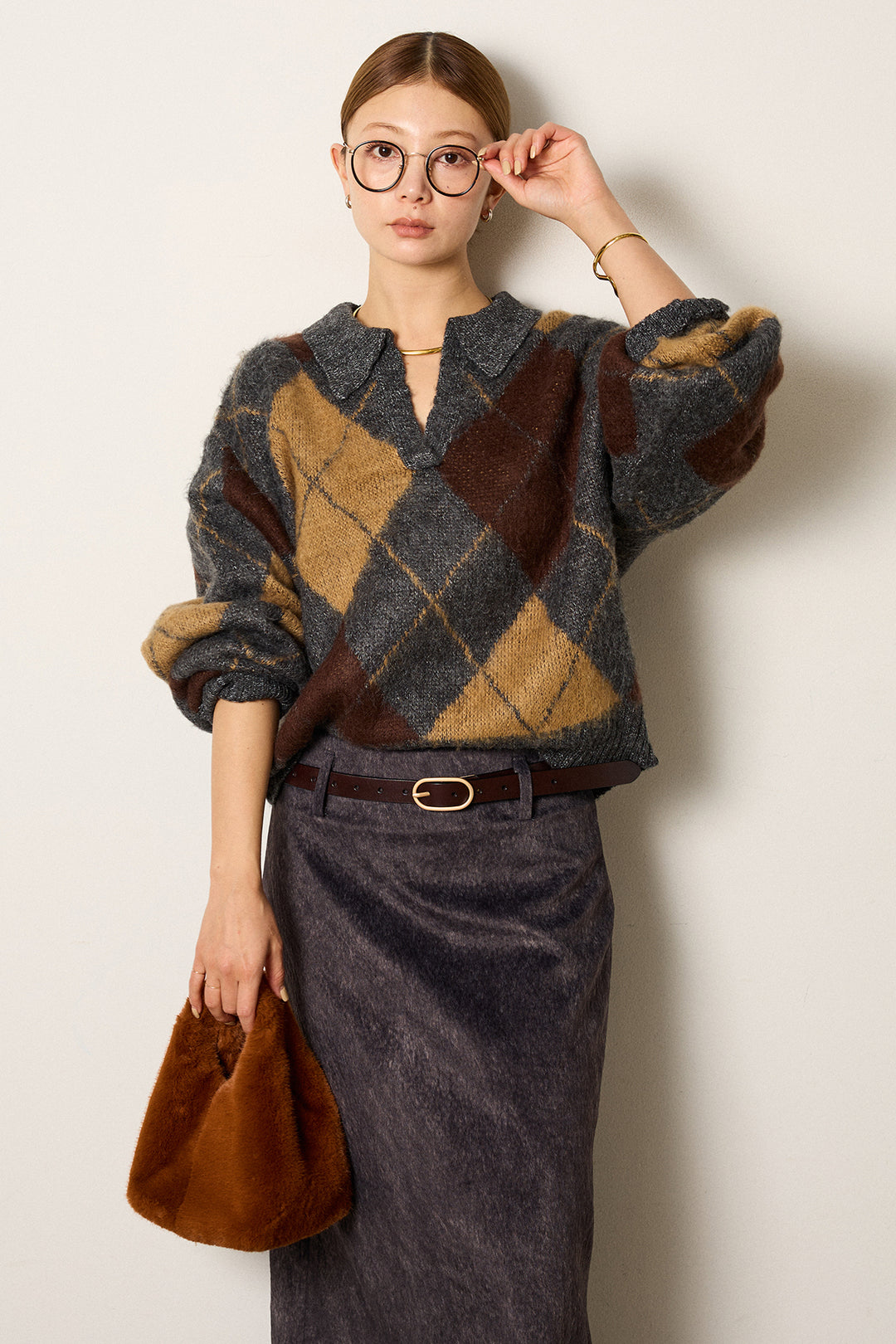 [SET]アクリルモヘアアーガイルキーネックプルオーバー+ロープベルト付きスウェード調スカート(2set)