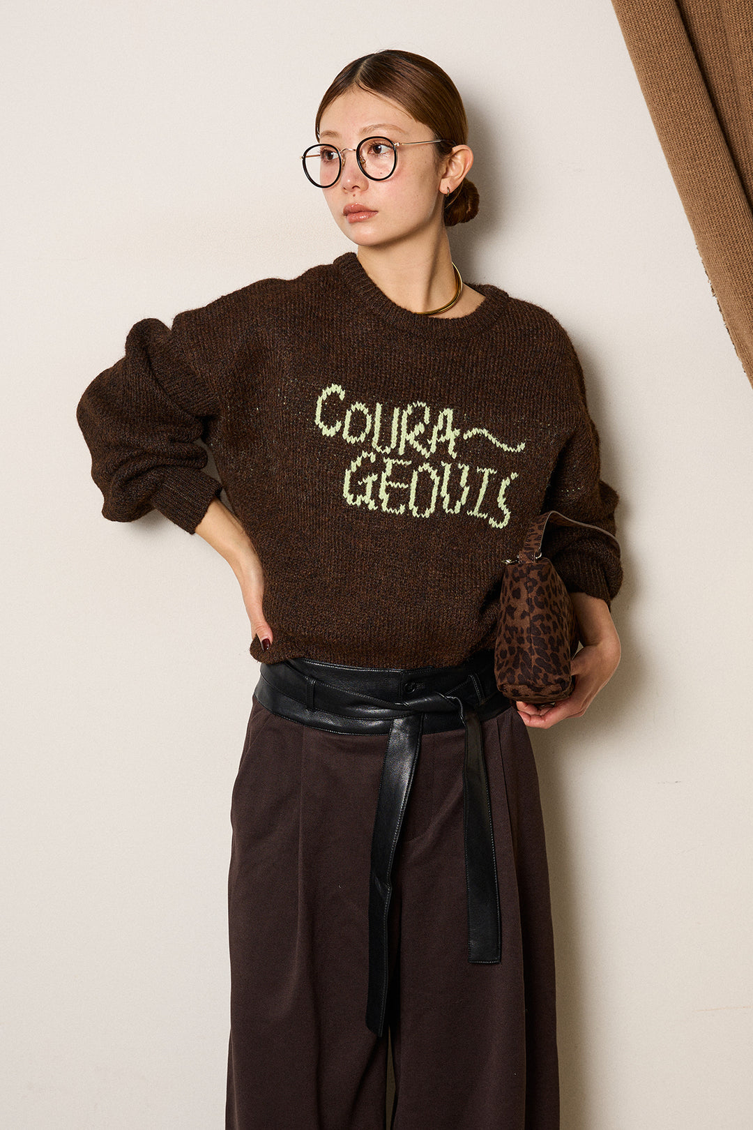 [SET]ロゴシャギーニットプルオーバー+巻ベルトウエストレザーライクワイドパンツ(2set)