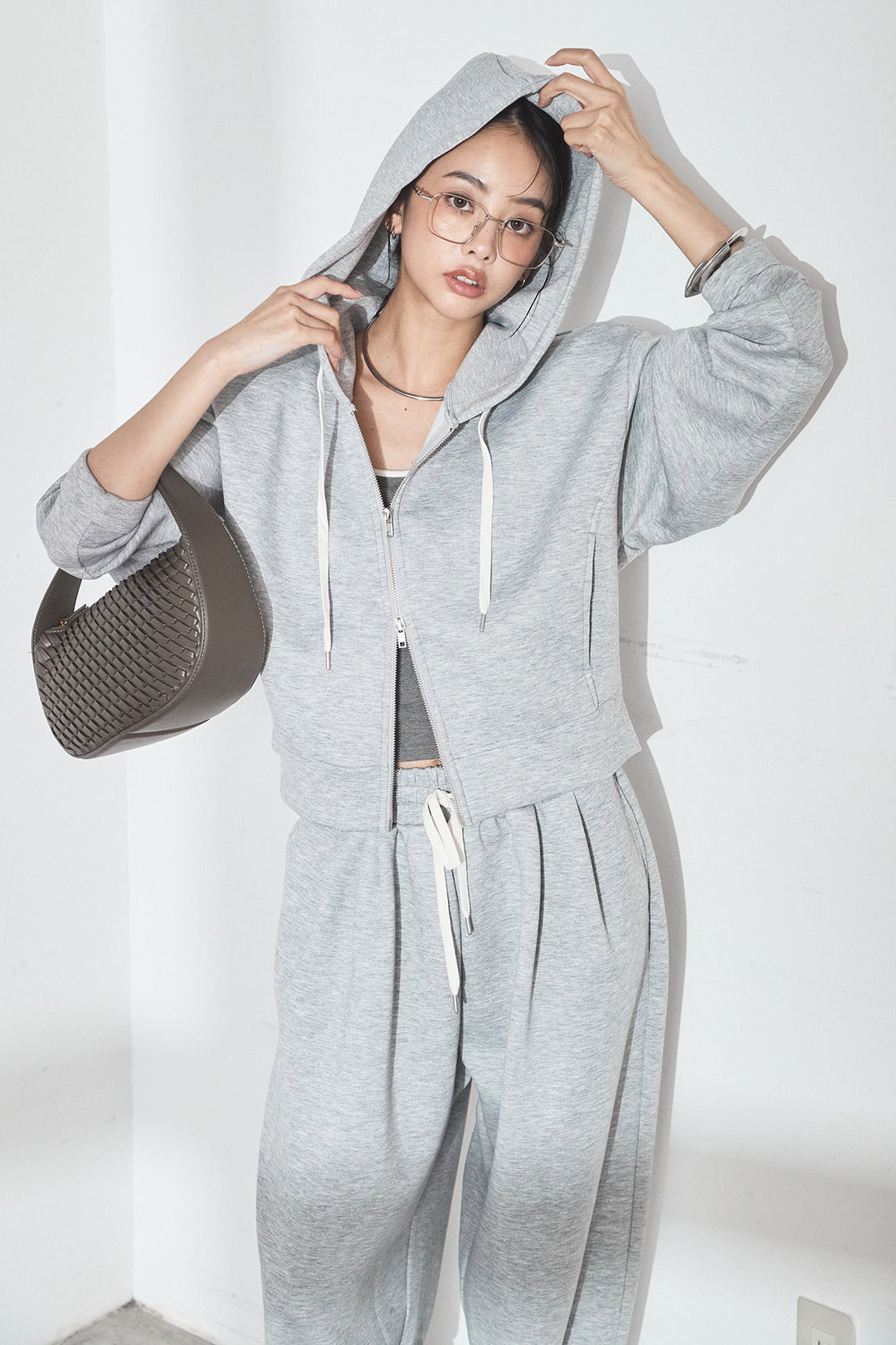 [SET]スウェットドルマンジップフードパーカー+スウェットコクーンイージーパンツ(2set)