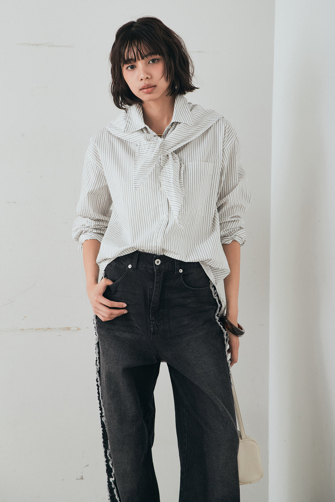 [SET]ランダムストライプスカーフ付きシャツ+デニムサイドフリルパンツ(2set)