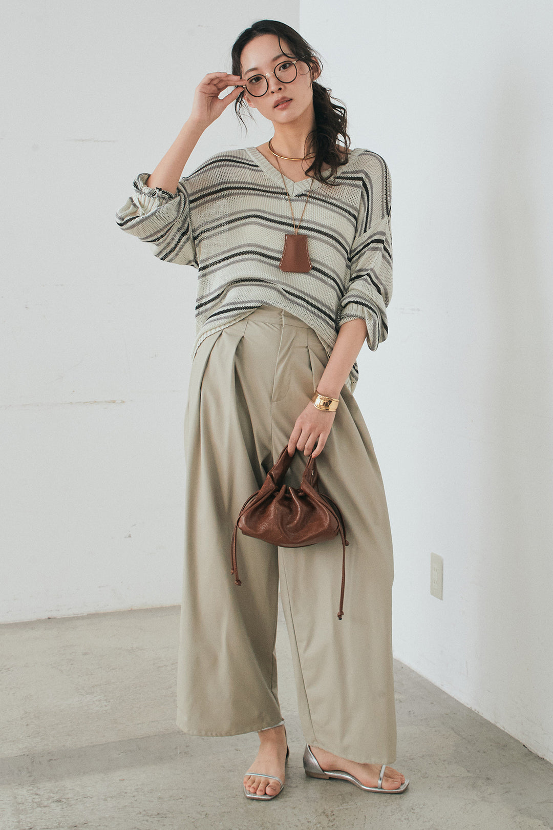 [SET]綿タッチVネックボーダートップス+ウォッシャブルエコレザータックパンツ(2set)