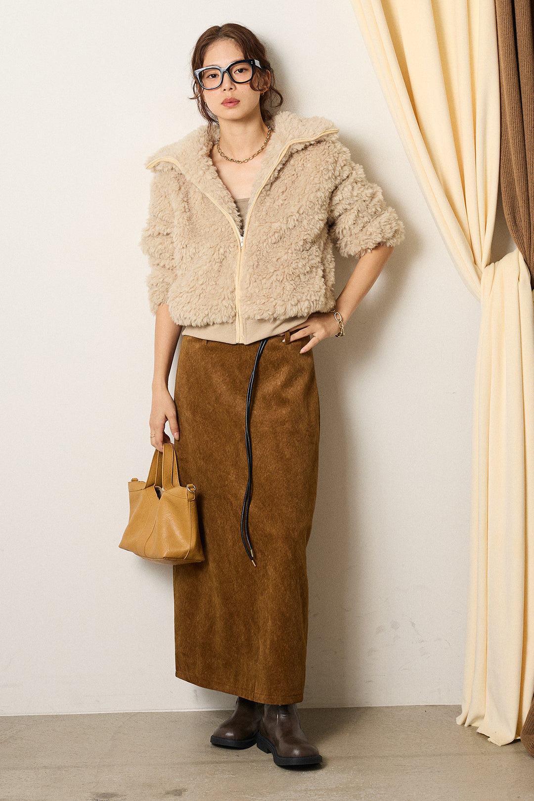 [SET]スタンドカラー裾リブボアブルゾン+ロープベルト付きスウェード調スカート(2set)