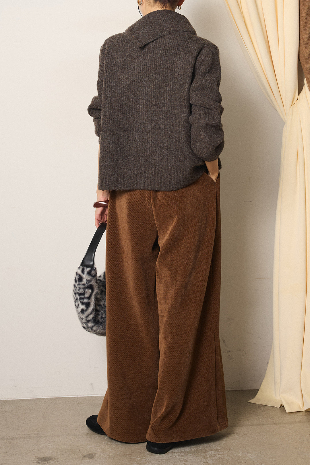 [SET]ボタンデザインネックニットプルオーバー+ベルトループコーデュロイワイドパンツ(2set)