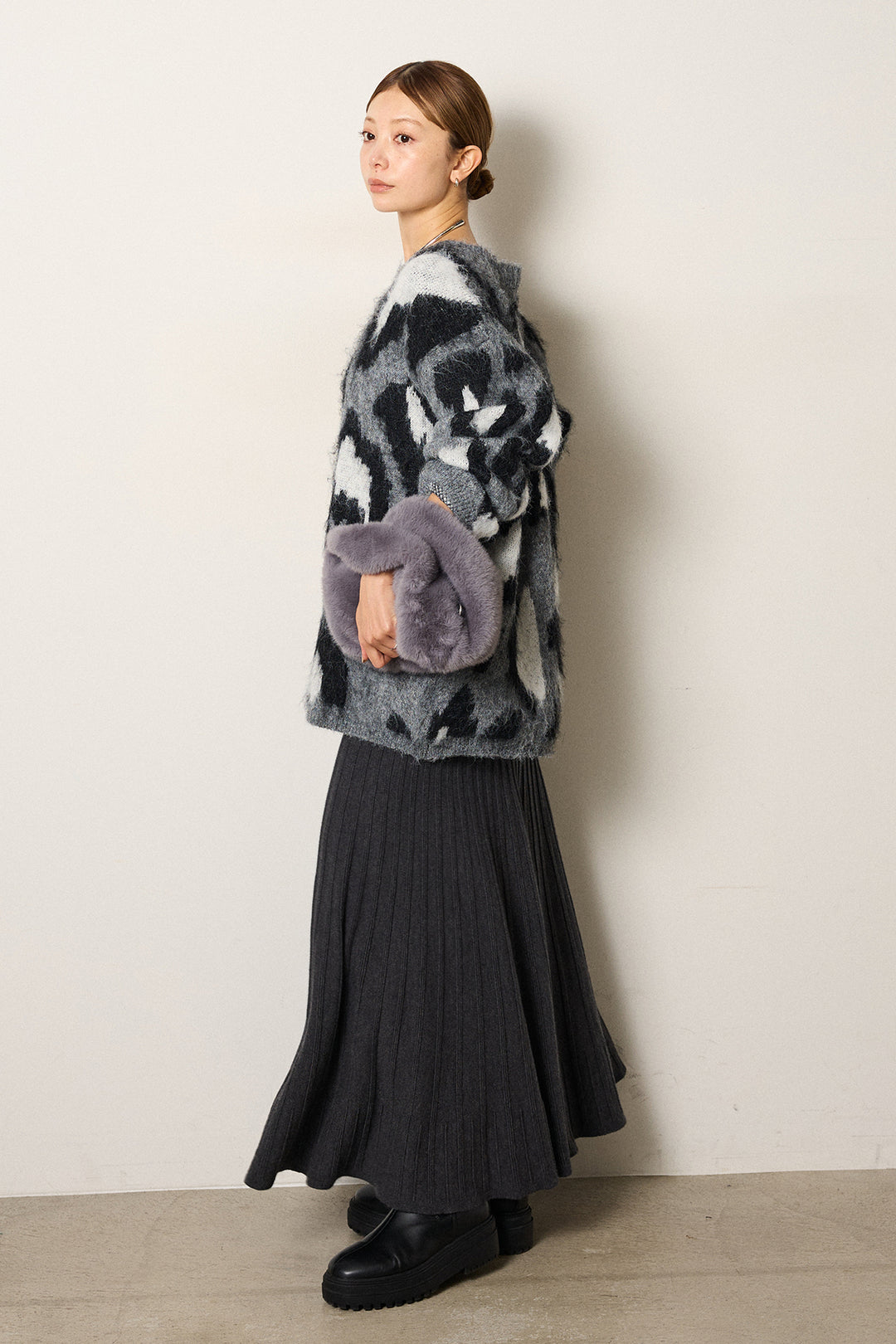 [SET]ルーズアニマルモヘアニットトップス+編み地切り替えフレアニットスカート(2set)
