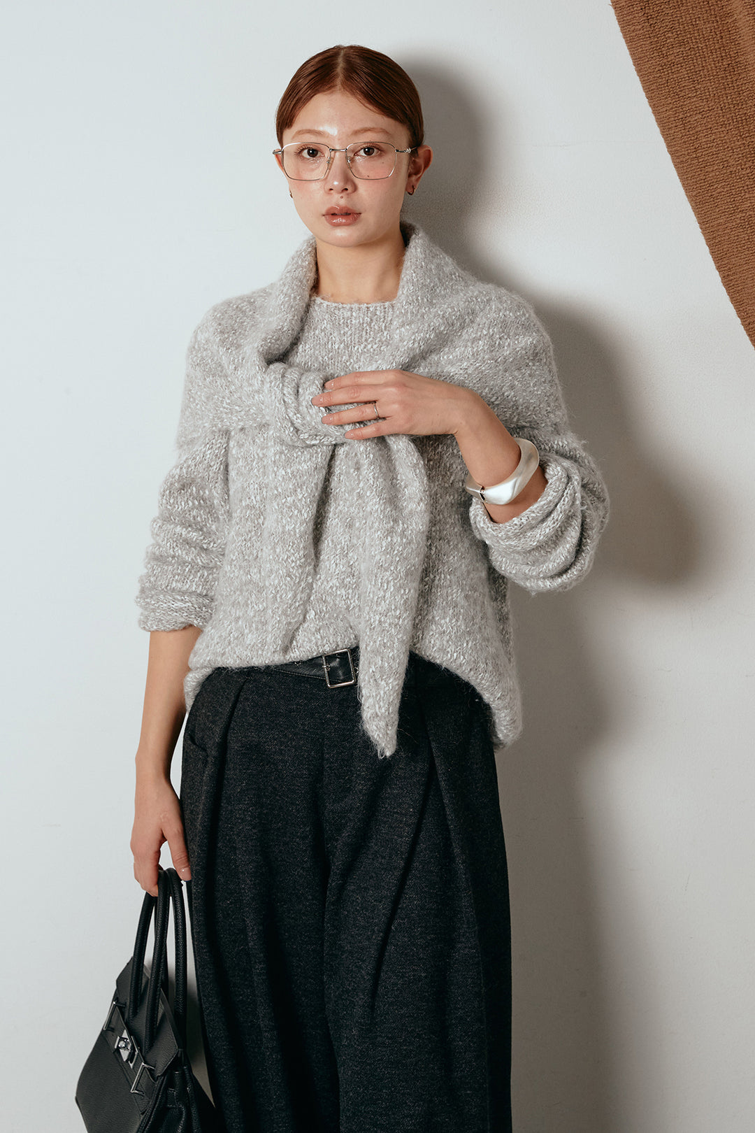 [SET]スカーフ付きミックスニットトップス+細ベルト付き起毛タックワイドパンツ(2set)