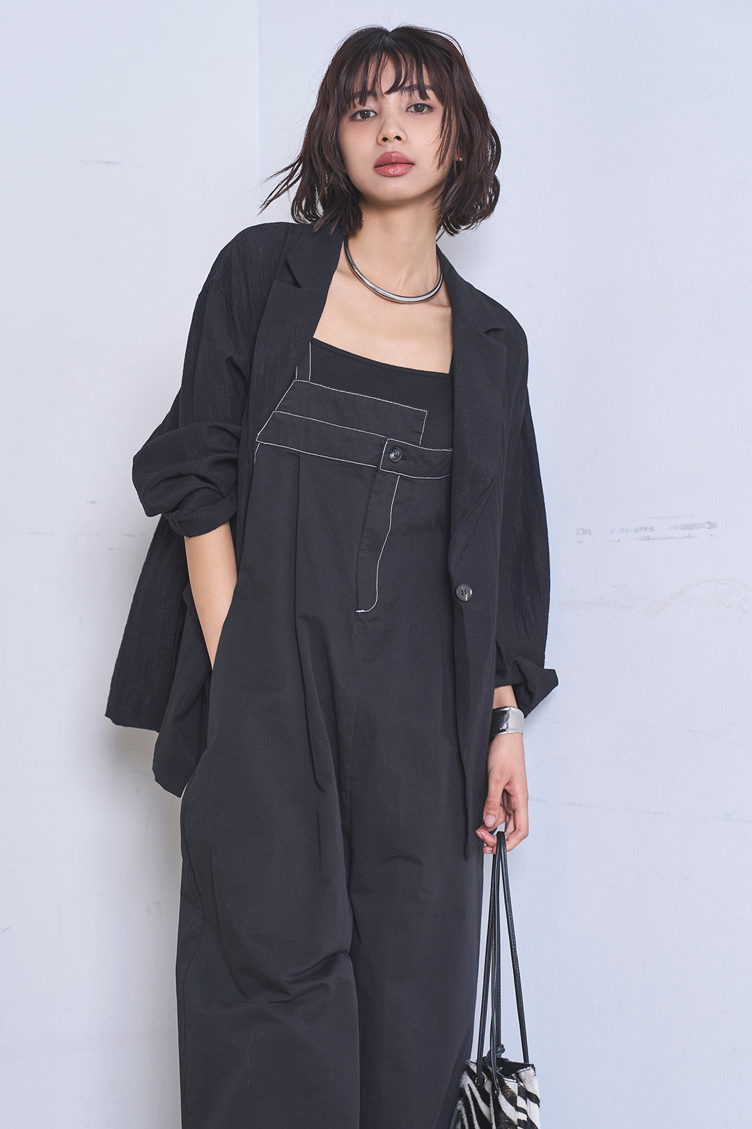 [SET]リネンブレンドテーラードシアージャケット+綿ツイルアシメサロペット(2set)