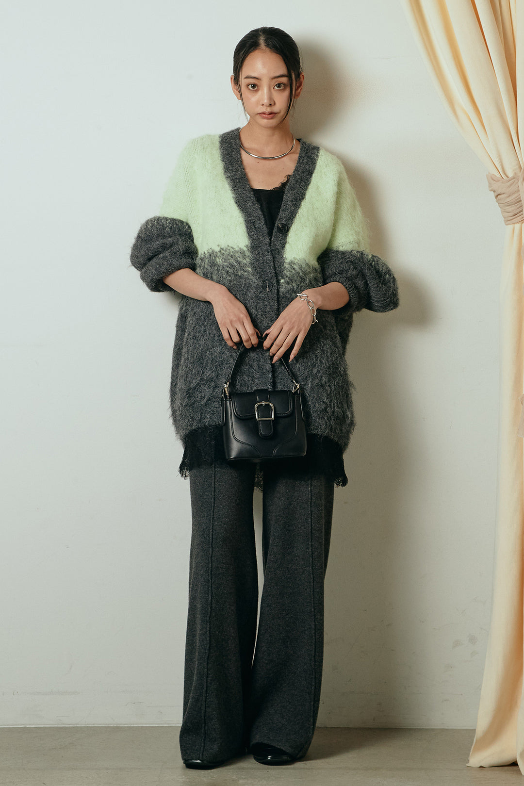 [SET]起毛グラデーションニットカーディガン+レース切り替えキャミソール(2set)