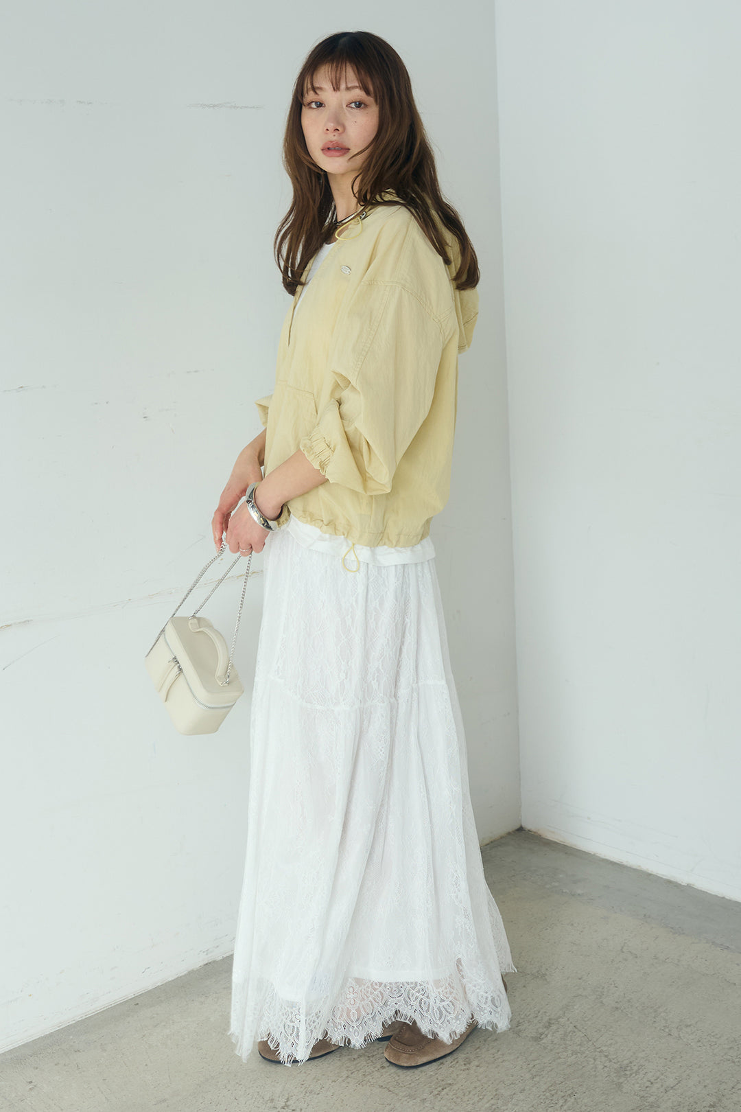 [SET]レイヤードデザインフーディートップス+ひげレース切替ロング丈スカート(2set)