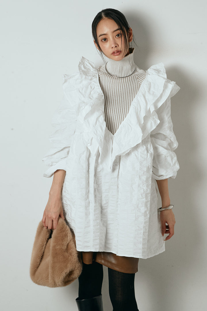 [SET]Vネックフリルカラーブラウス+ストレッチエコレザーバミューダパンツ(2set)