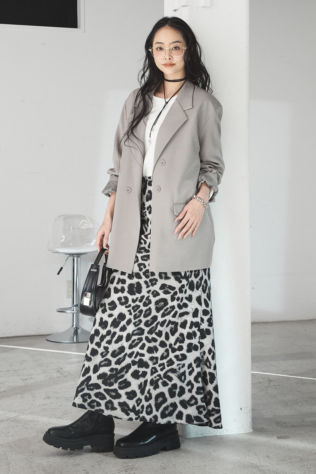 [SET]ルーズシルエットダブルテーラードジャケット+ストレッチロングTシャツ+レオパードサテンナロースカート(3set)