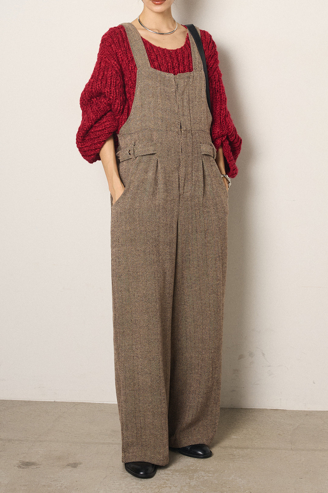 [SET]チャンキースラブニットクロップドプルオーバー+クラシックヘリンボーンサロペット(2set)