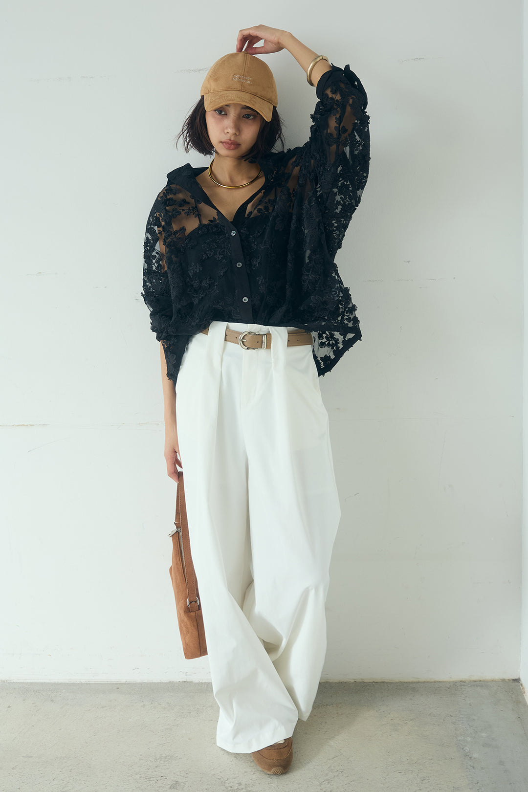 [SET]立体フラワー刺繍レースシャツ+ベルトループデザインハイウエストタックパンツ(2set)