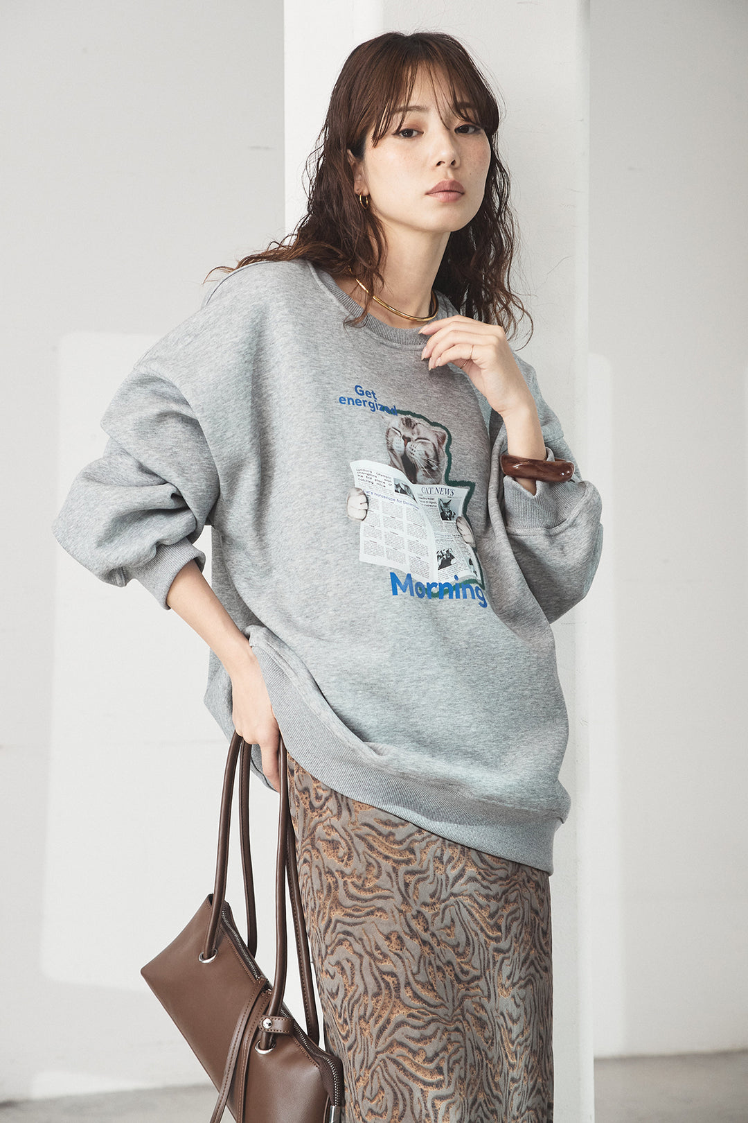 [SET]裏起毛モーニングキャットプリントスウェット+抽象柄ロングスカート(2set)