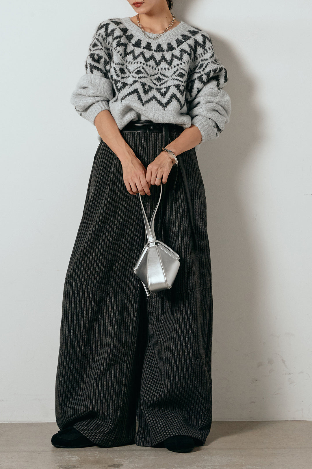 [SET]ノルディック柄Uネックプルオーバー+レザーライク配色ストライプパンツ(2set)