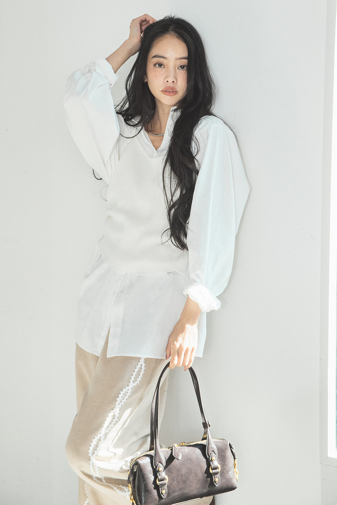 [SET]ニットキャミ付きシャツ+刺繡テープラインパンツ(2set)