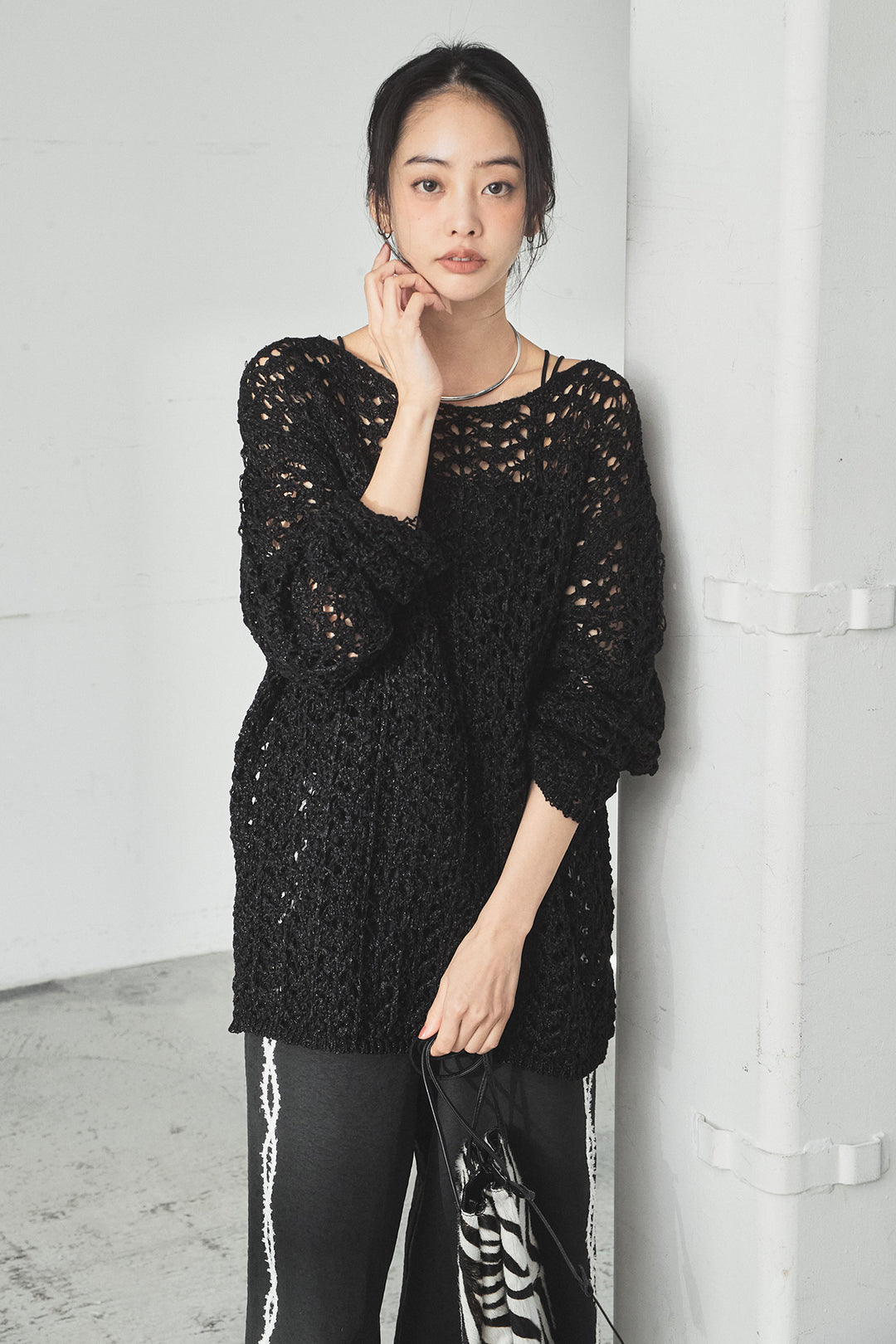 [SET]リラックスメッシュニットトップス+刺繡テープラインパンツ(2set)