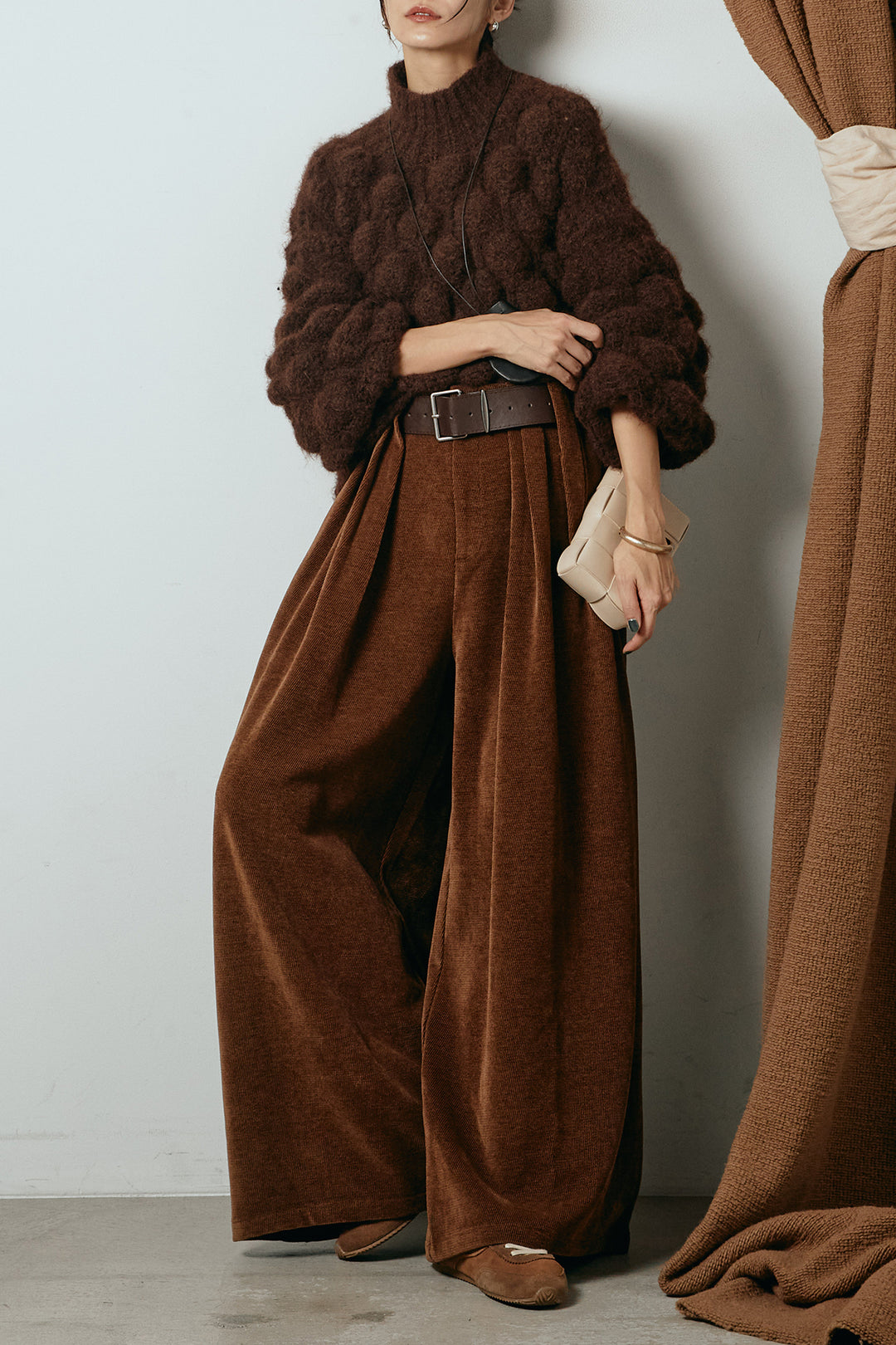 [SET]ボリュームポップコーンニットトップス+ベルトループコーデュロイワイドパンツ(2set)