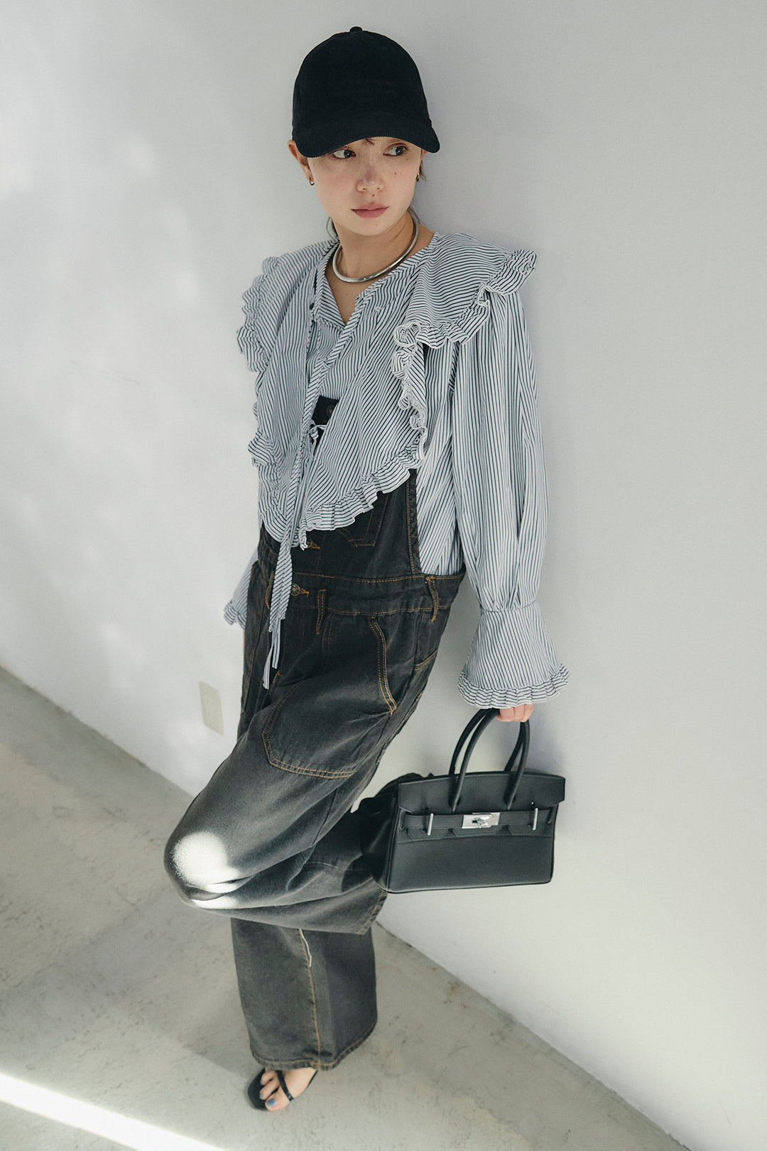 [SET]コットンフリルブラウス+デニムサロペットワイドパンツ(2set)