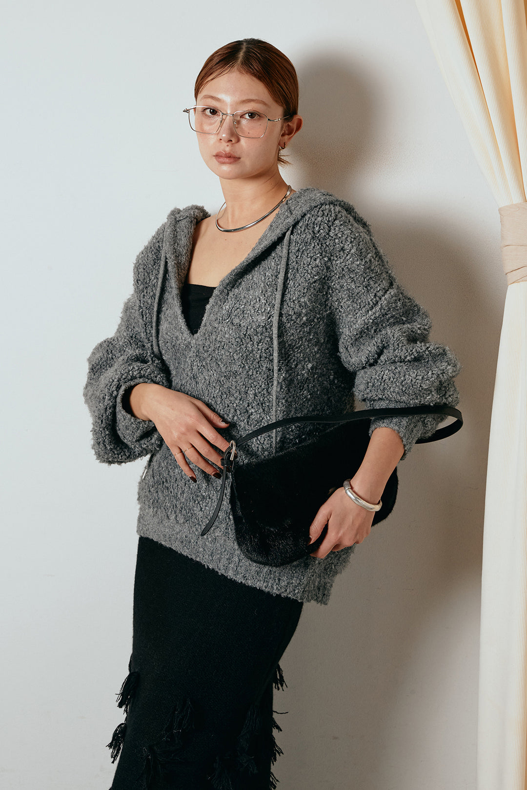 [SET]ブークレキーネックプルオーバー+ポイントフリンジニットナロースカート(2set)