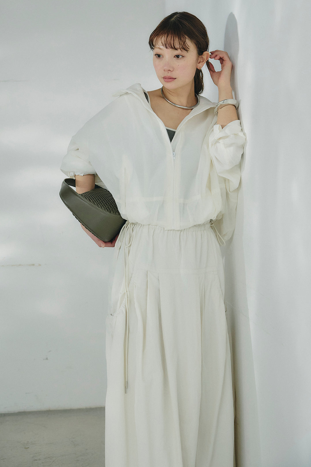 [SET]スタンドネックシアーブルゾン+ナイロンデザインフレアスカート(2set)