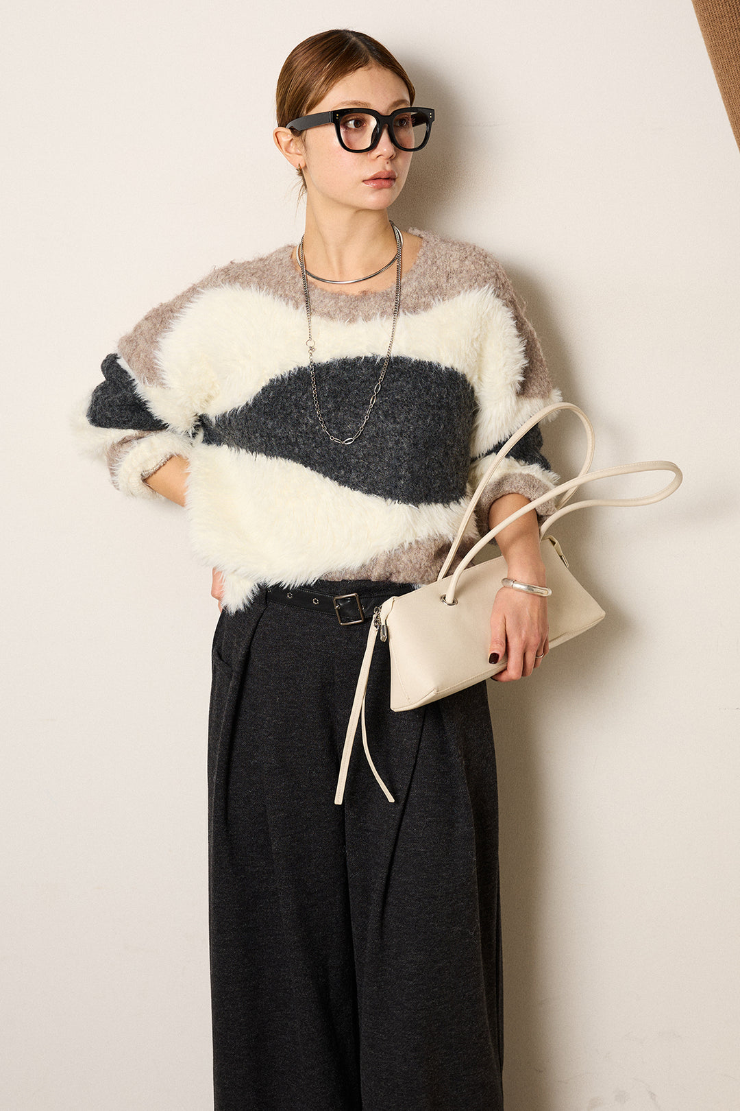 [SET]シャギーウェーブ柄クルーネックニットトップス+細ベルト付き起毛タックワイドパンツ(2set)