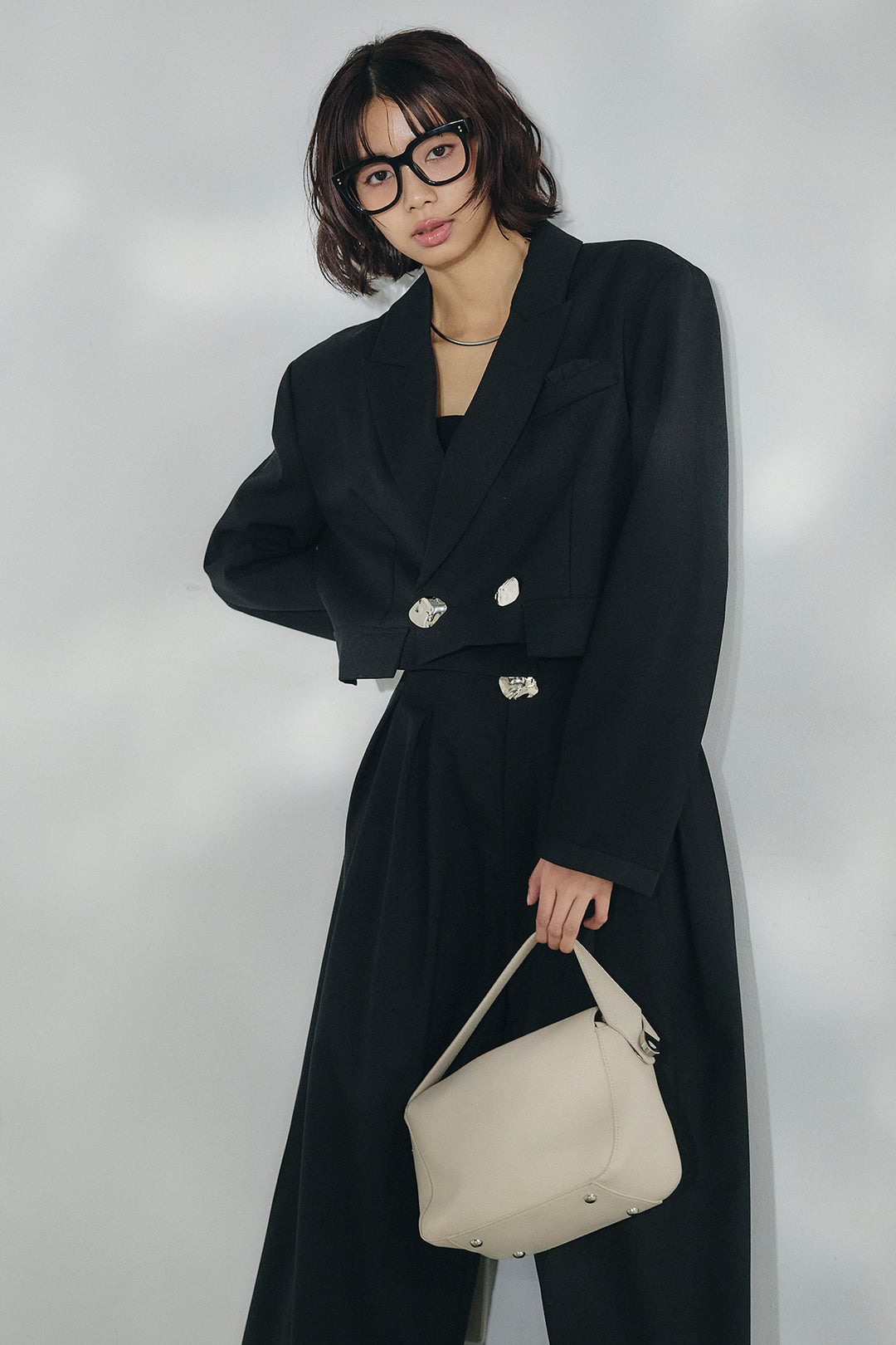 [SET]メタルプレートショート丈ジャケット+メタルプレートタックワイドパンツ(2set)