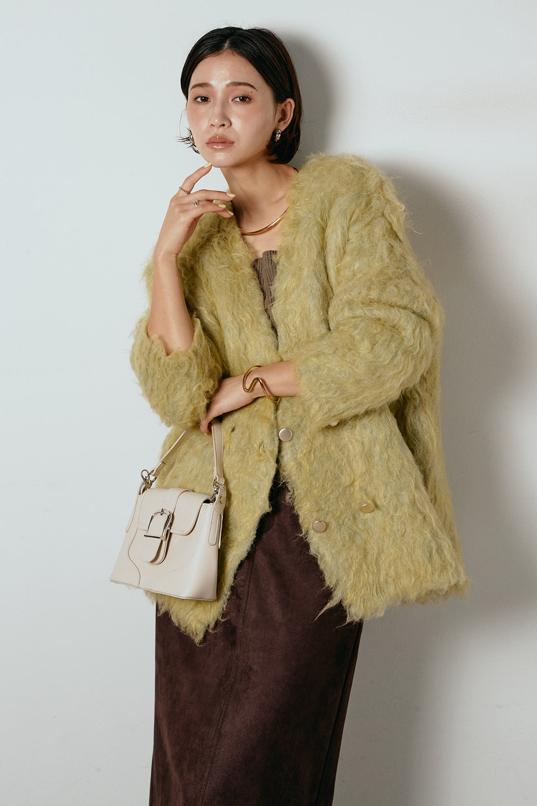 [SET]ウェーブシャギーニットジャケット+スウェードライク裾フリンジスカート(2set)