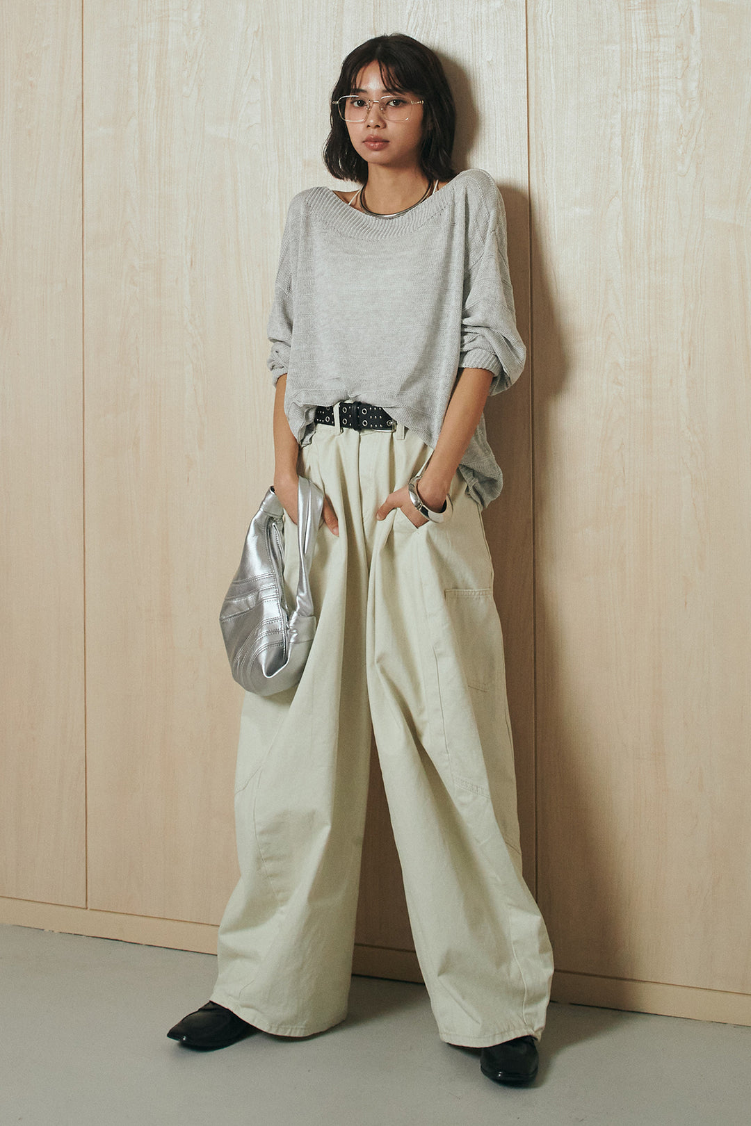 [SET]麻混リラックスニットトップス+ベルト付きカラーデニムパンツ(2set)