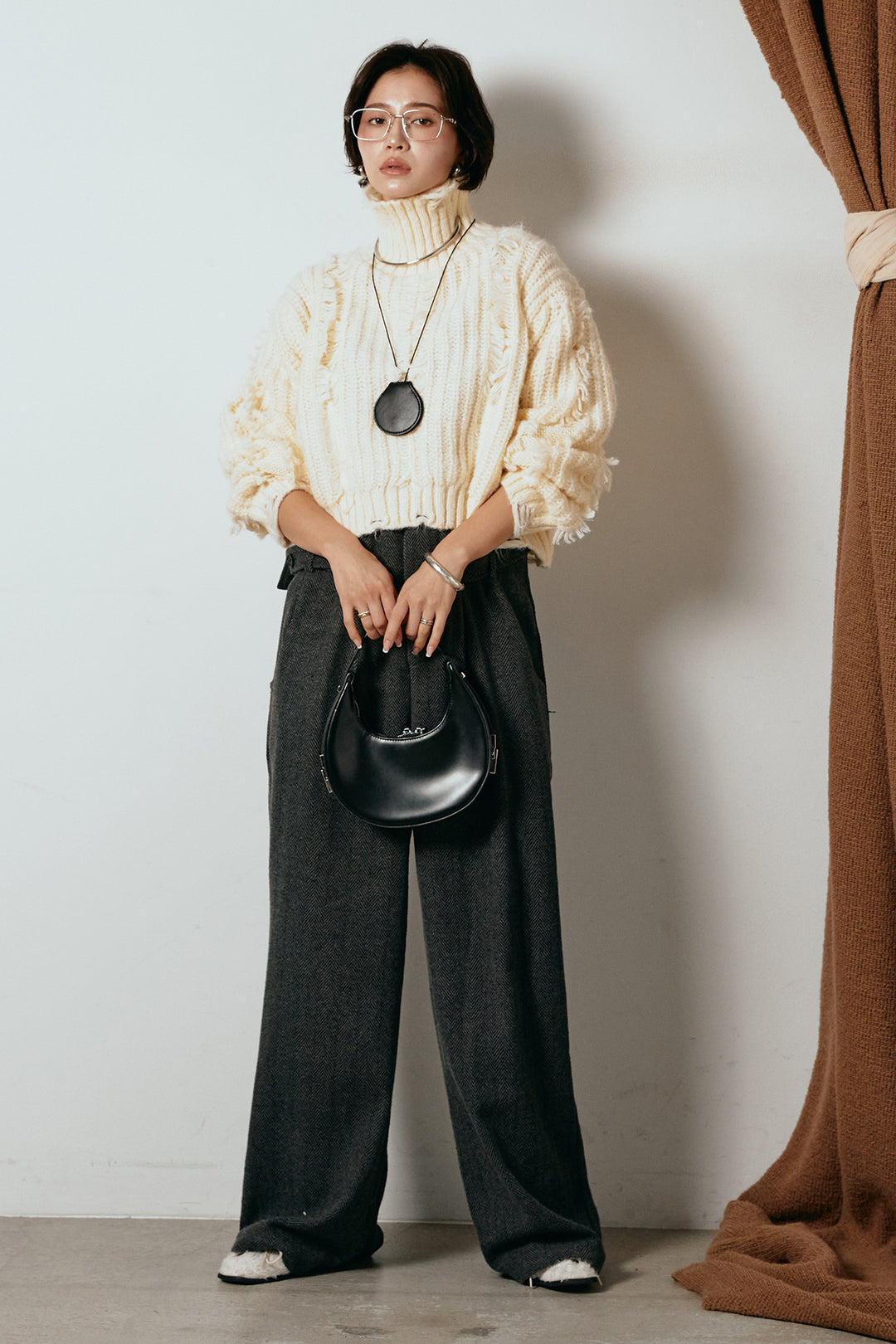 [SET]フリンジタートルショートニット+クラシックヘリンボーンサロペット(2set)