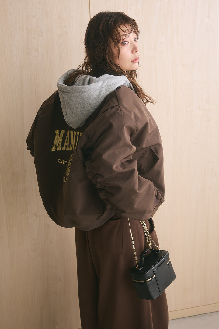 [SET]カレッジロゴフーディーブルゾン+スタッズ付きニーサイドタックスウェットパンツ(2set)