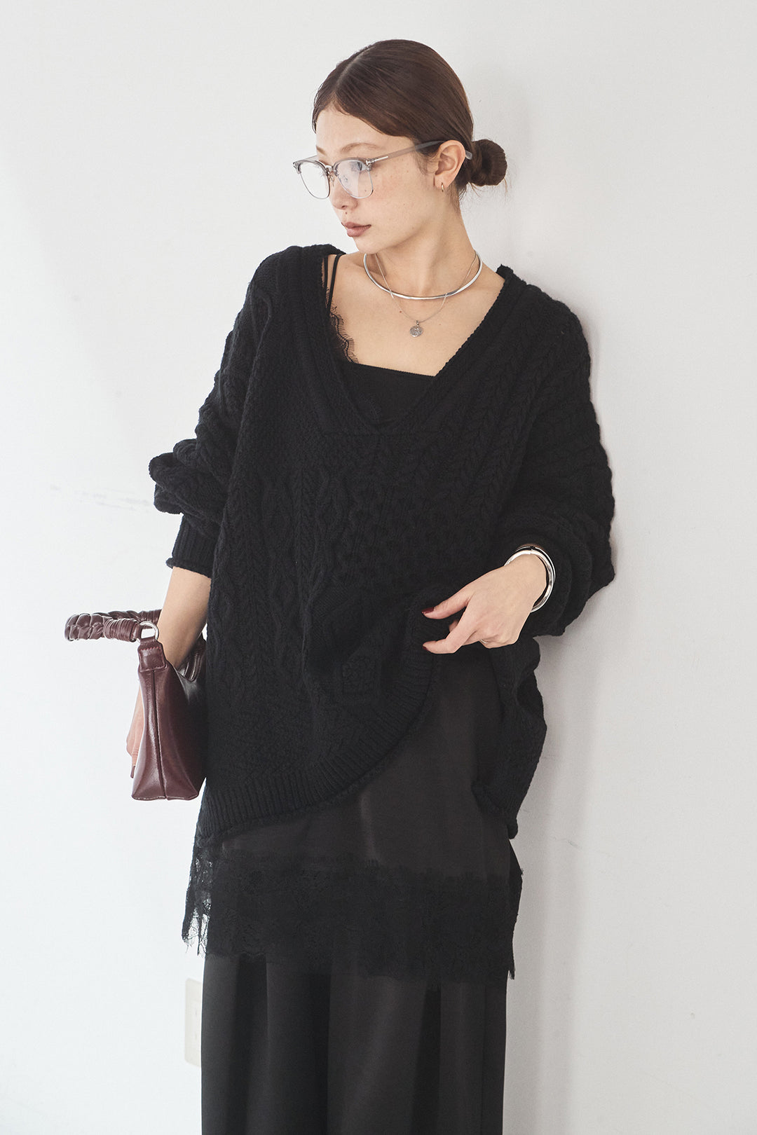 [SET]ケーブルVニットセーター+サテンタックワイドパンツ(2set)