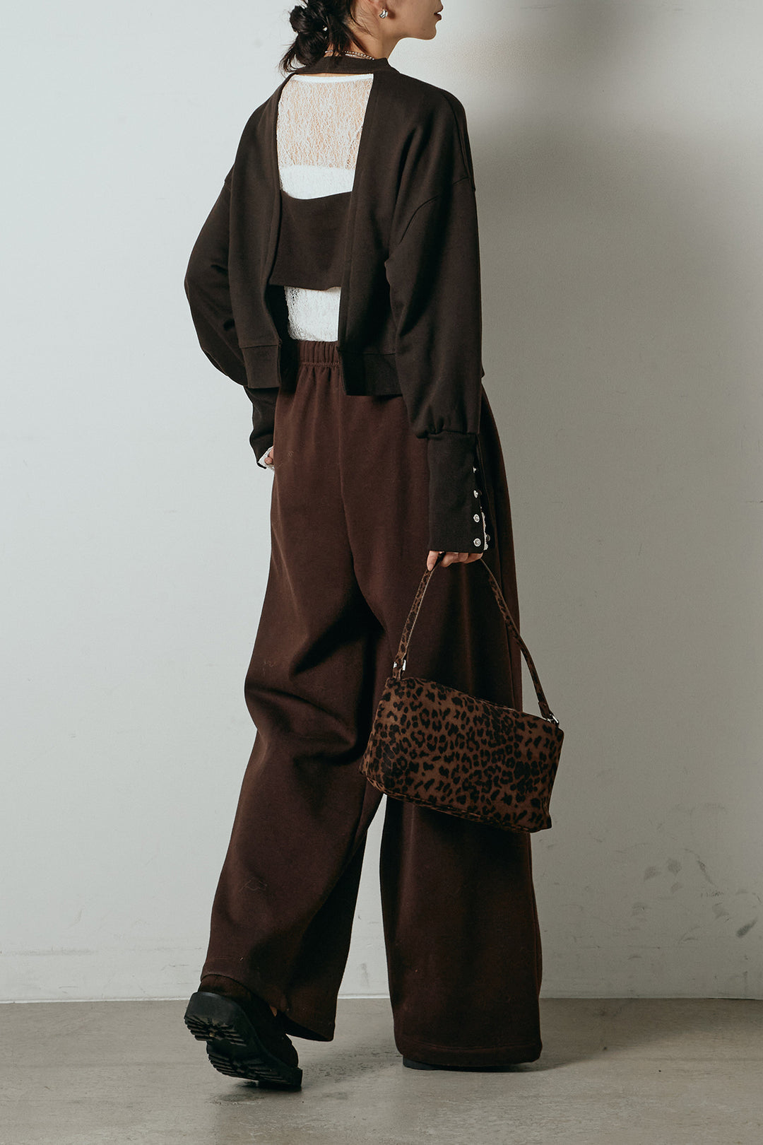 [SET]裏毛バックオープンプルオーバー+ストレッチレースクルーネックインナー+裏起毛スウェットワイドパンツ(3set)