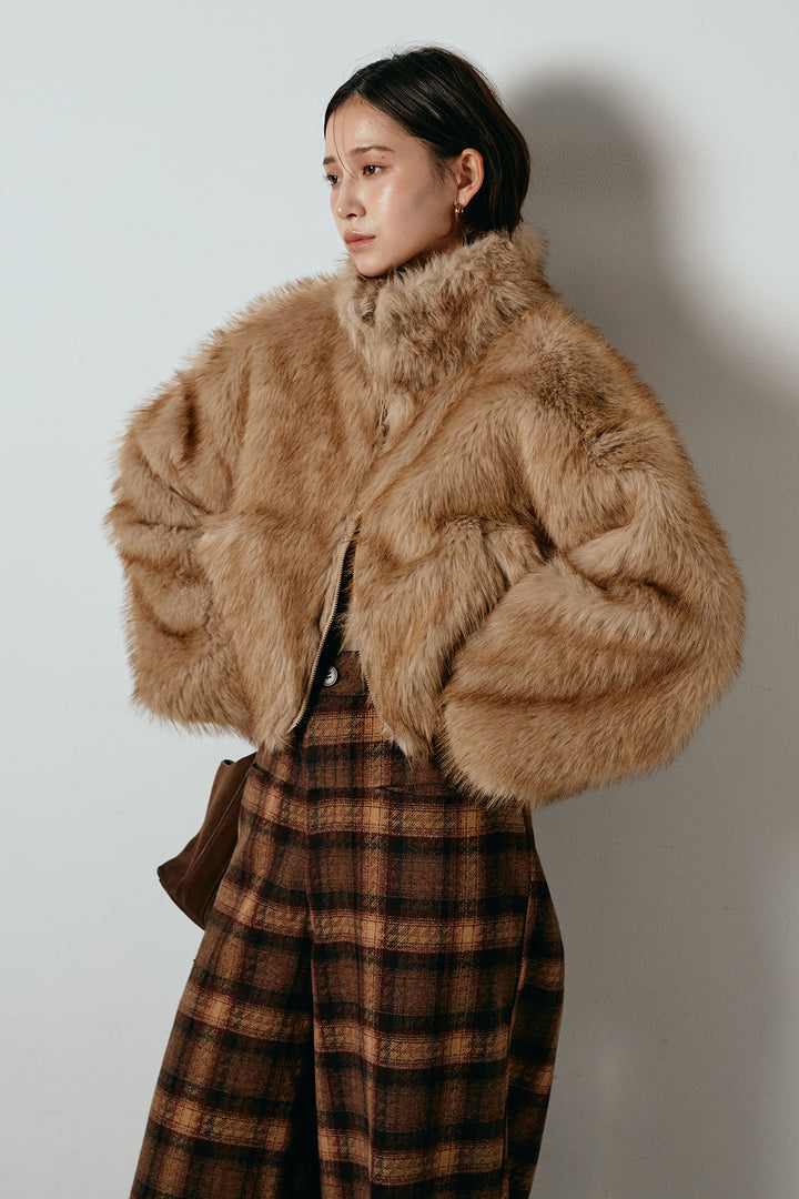 エコファーショート丈ブルゾン