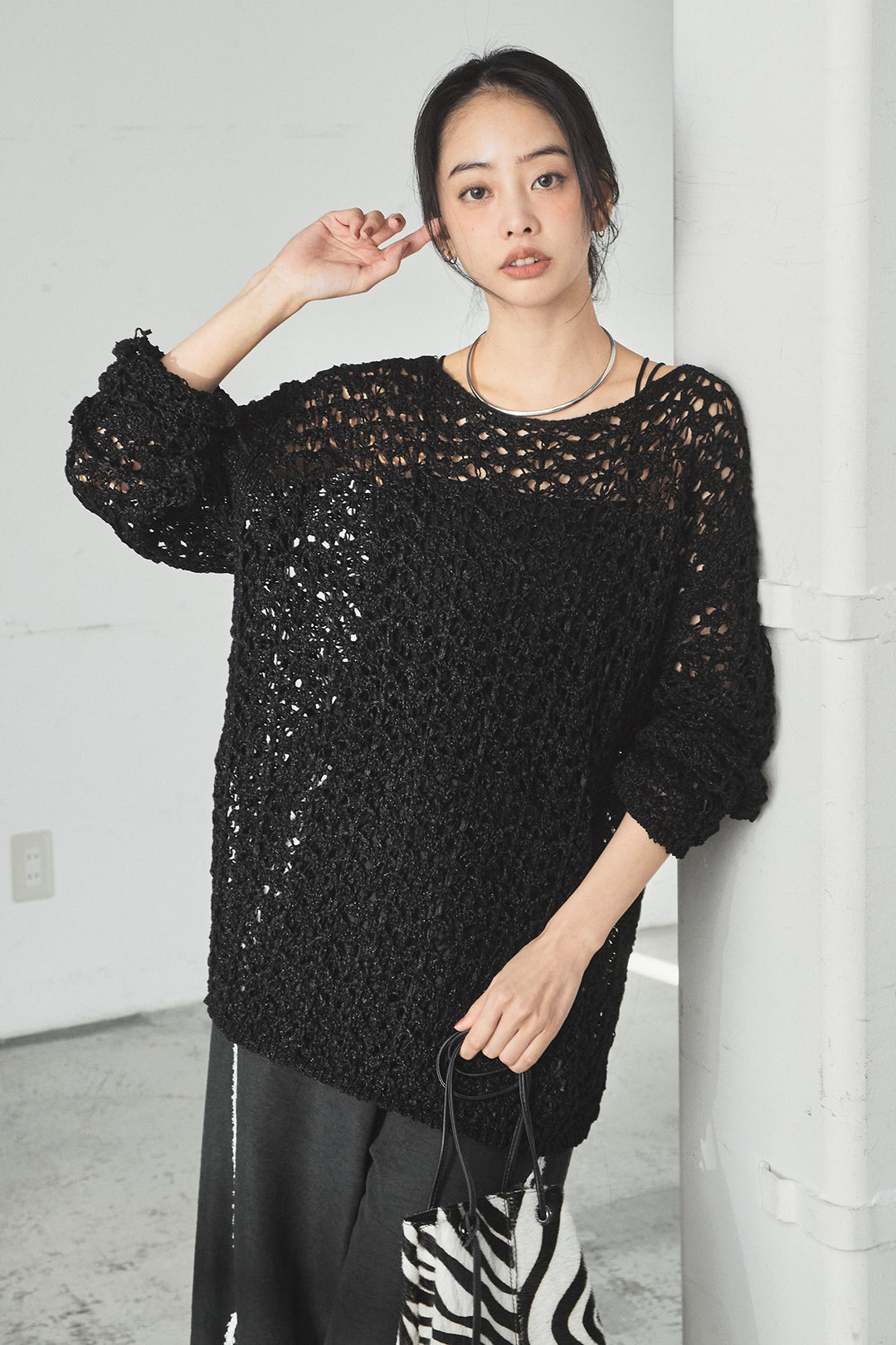 [SET]リラックスメッシュニットトップス+刺繡テープラインパンツ(2set)