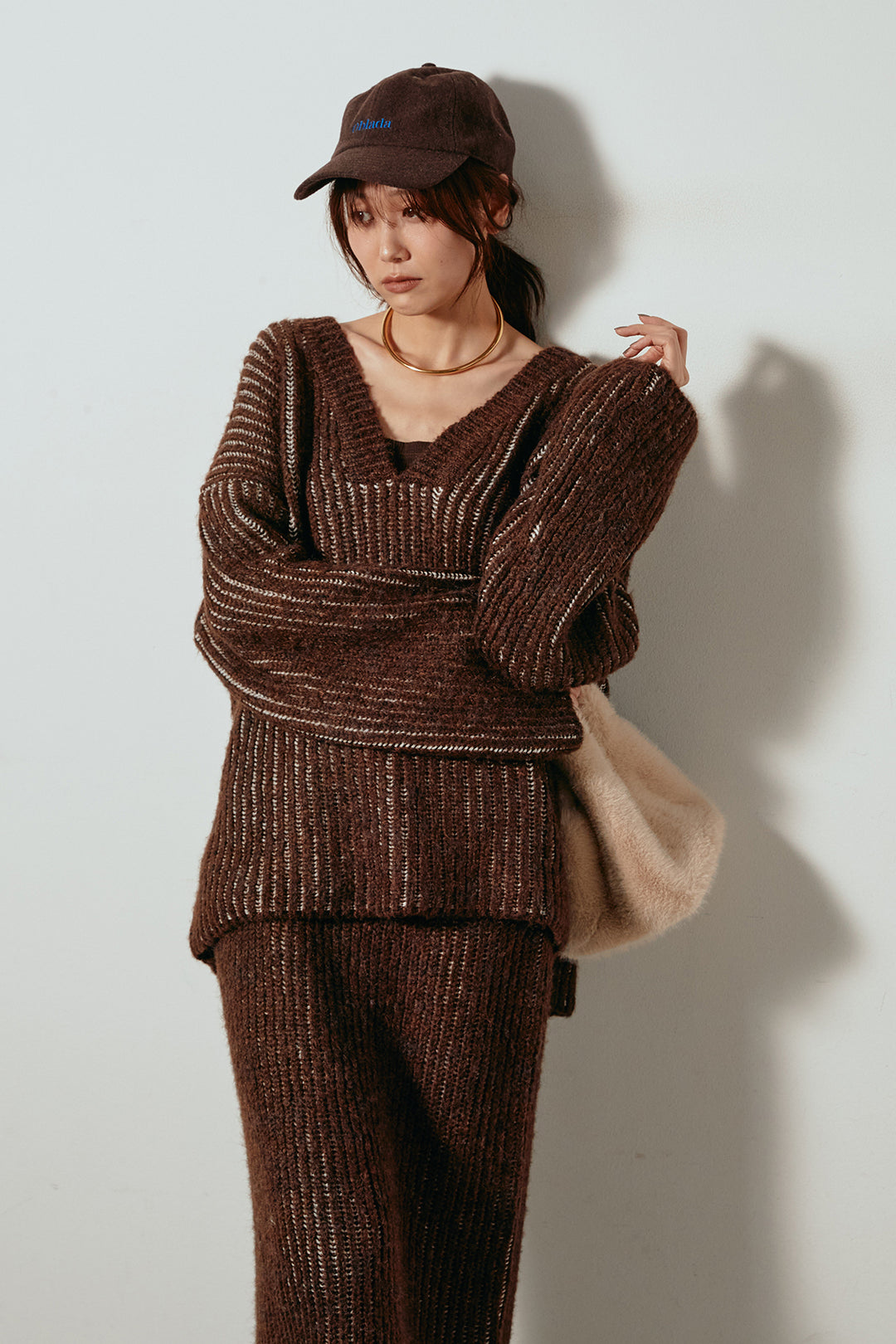 [SET]アルパカタッチ深Vニットトップス+アルパカタッチニットタイトスカート(2set)