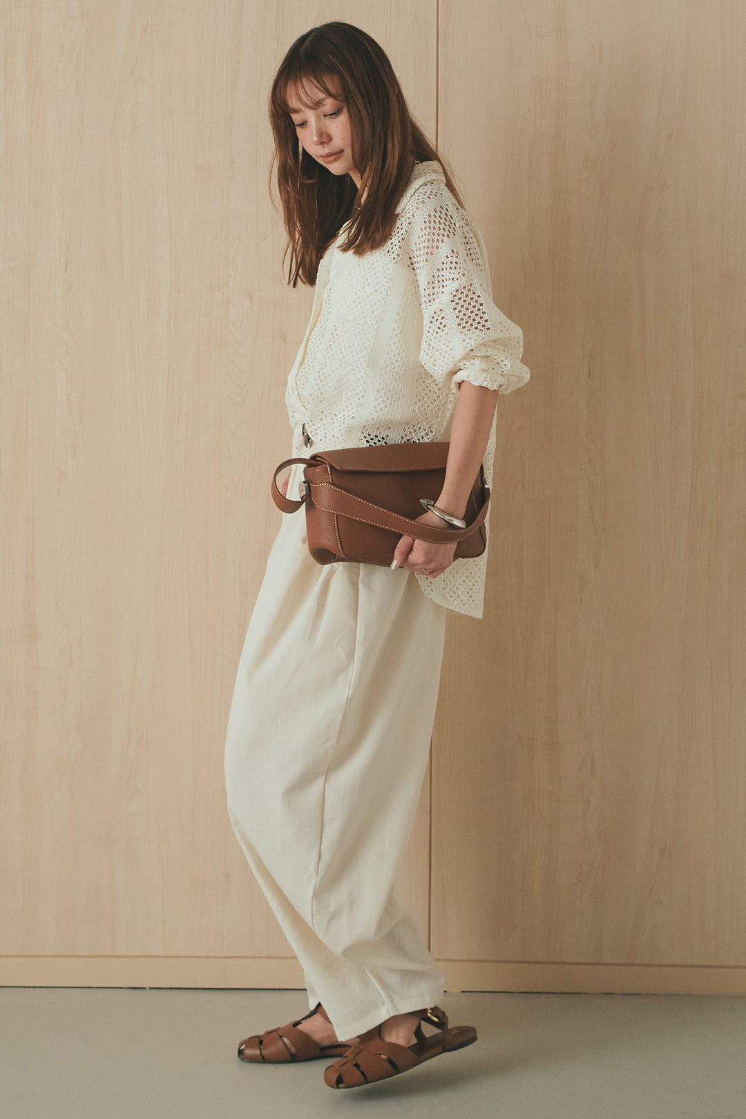 [SET]長袖襟付きレースシャツ+ポケットタックフォルムパンツ(2set)